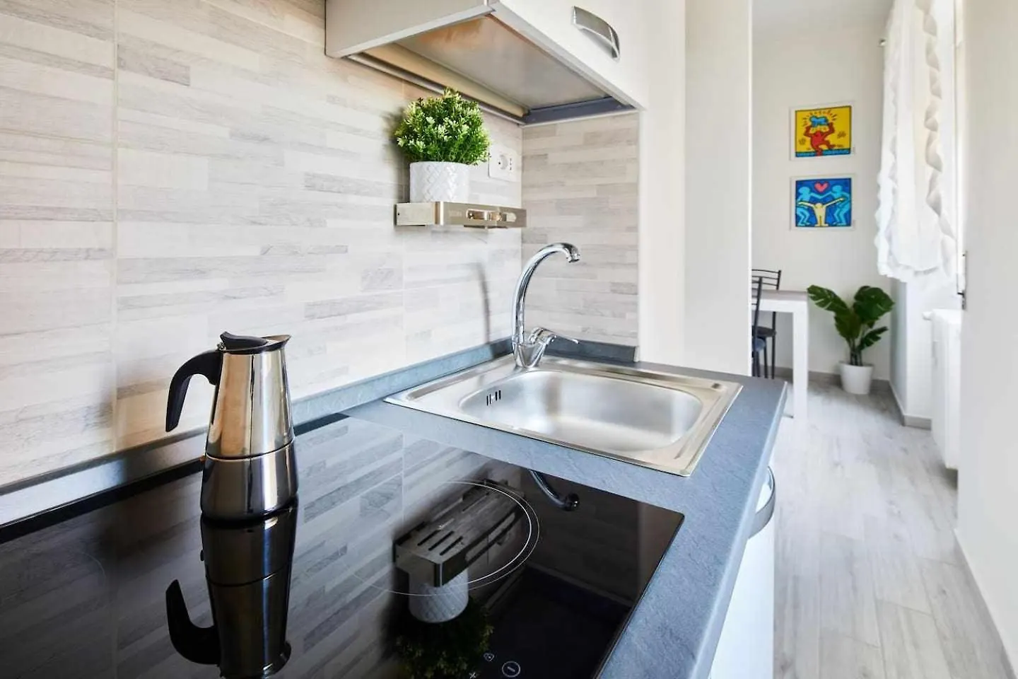 Sunny San Siro Stadio Apartment Milano 0*,  Italia