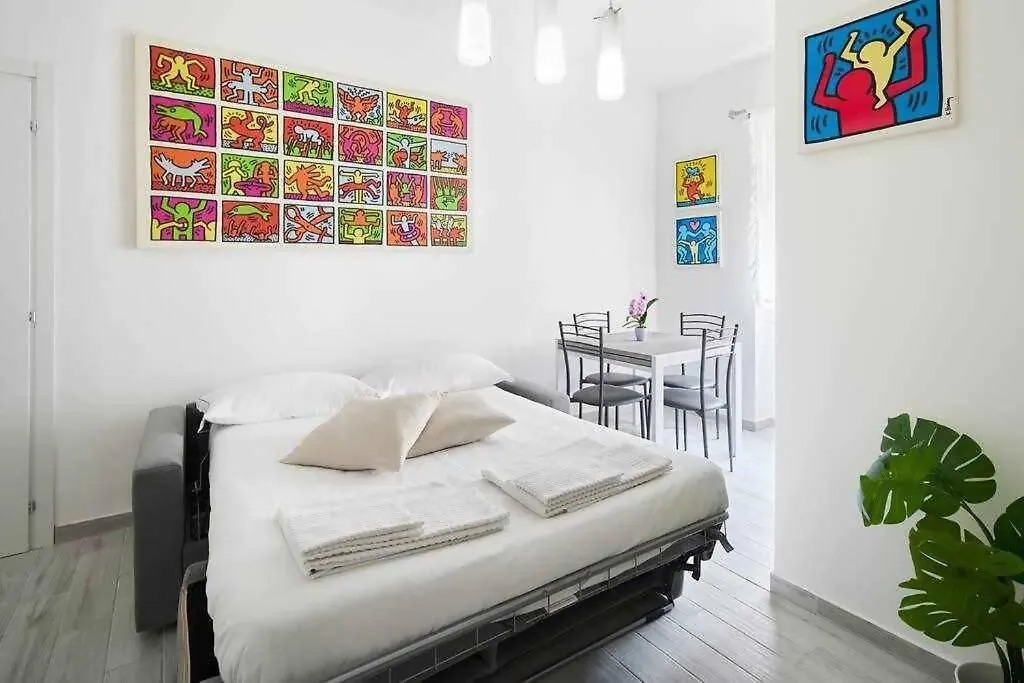 Sunny San Siro Stadio Apartment Milano 0*,
